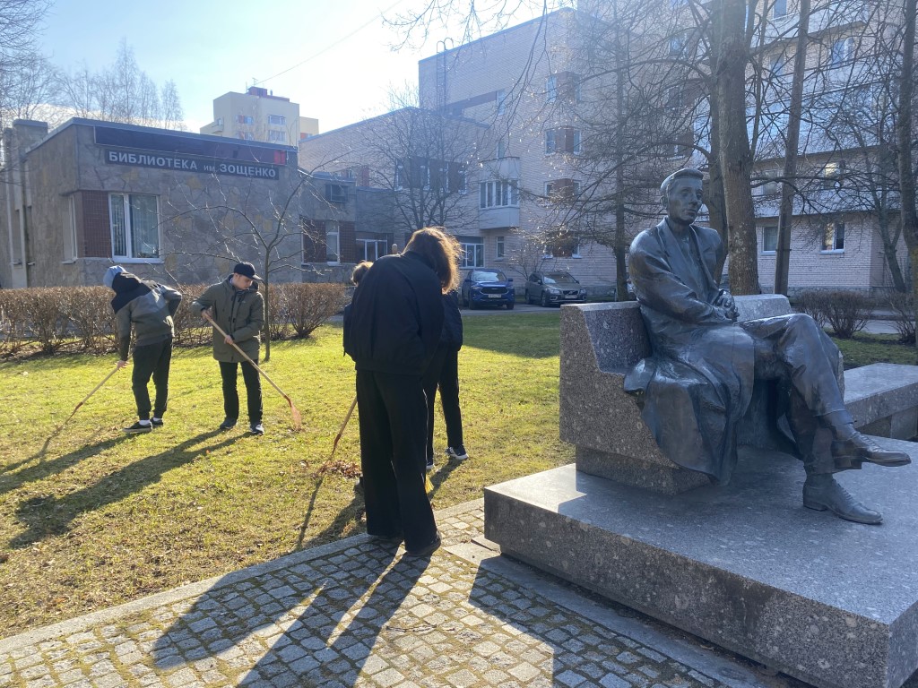 памятник 1