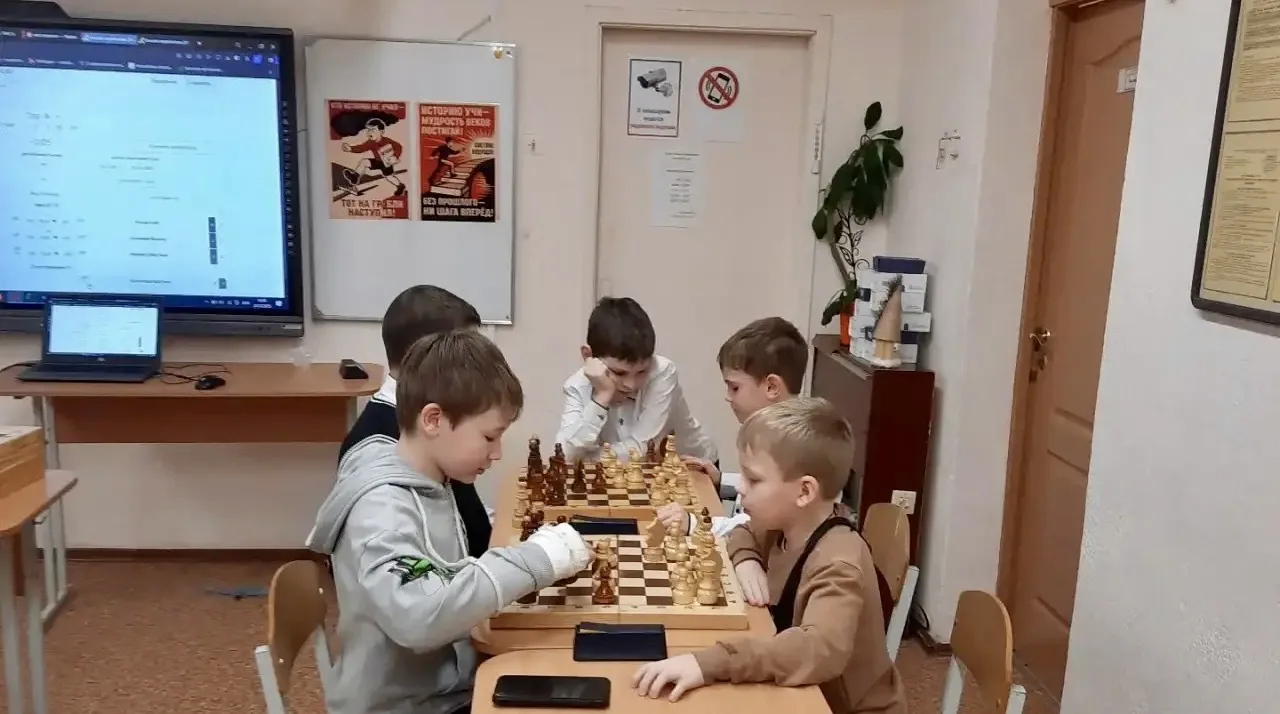 ш 3
